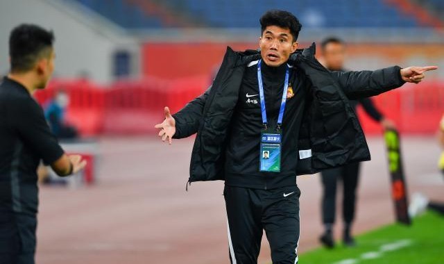 九游体育app-9轮不胜！1进球难掩尴尬 郑智老友团已束手无策？