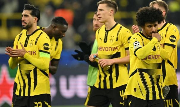 秦游夏：必须接受的是，多特蒙德是一支平庸的球队