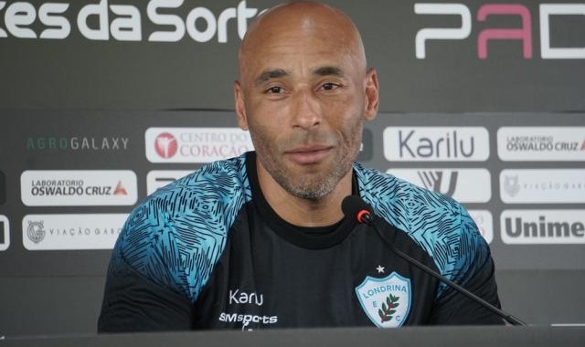 9体育-四五冠球员缺席贝利遗体告别 球王儿子表示理解！